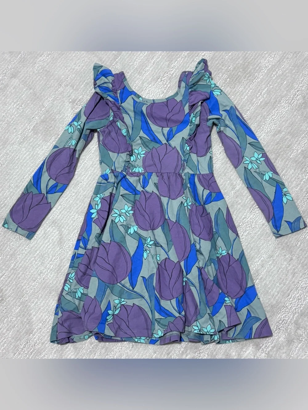 Tea size 6 purple and green floral retro print ruffle detail long sleeve dress